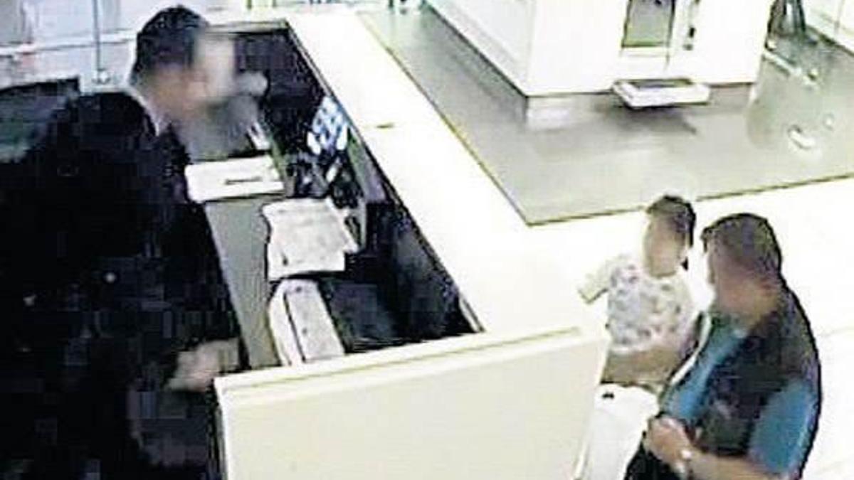 Polis durdurunca ‘Karımı boğduğum için mi’ diye sordu