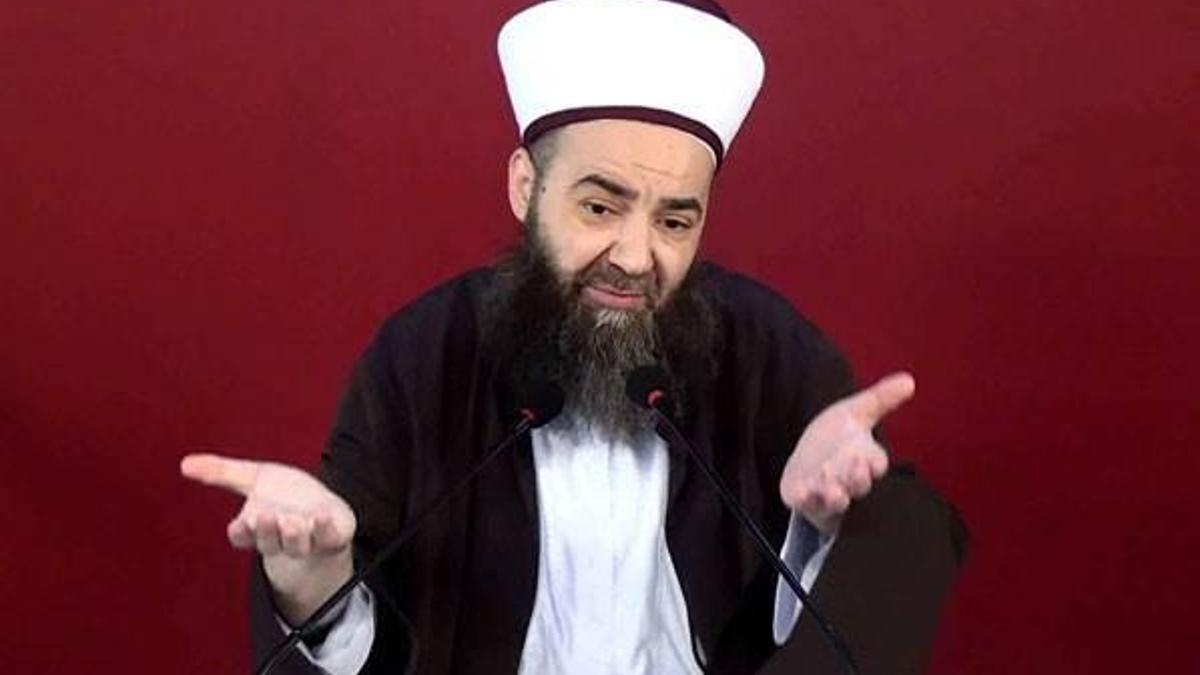 Cübbeli Ahmet Hoca: Şarkılarla türkülerle yetişen nesil eşkiya oldu