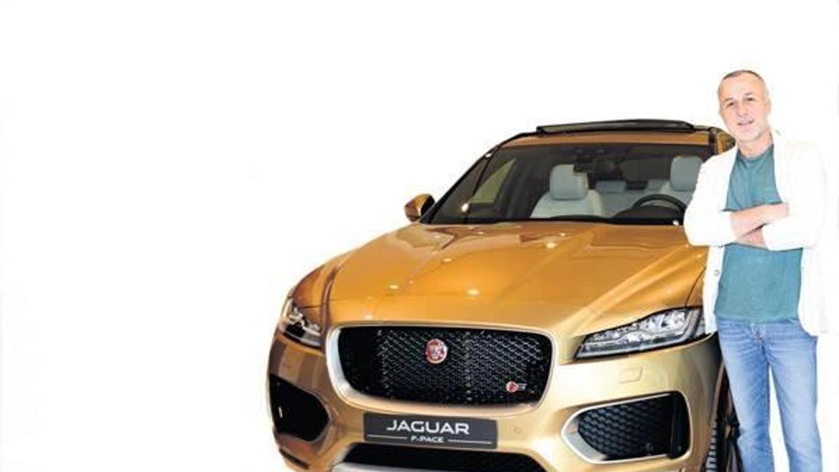 Tanıtıldığı gün 25 adet sattı