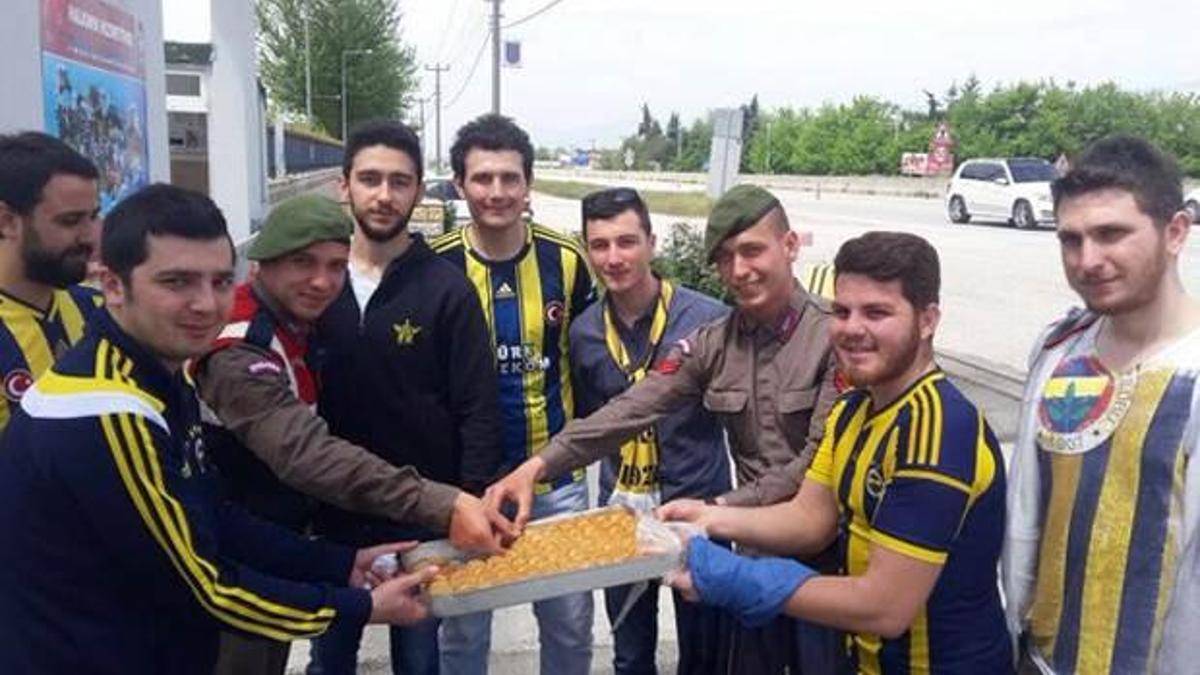 Genç Fenerbahçeliler'den büyük jest!