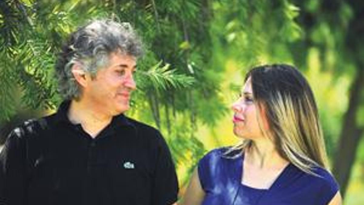 Ben de eşim de yüzümüzü bağışladık