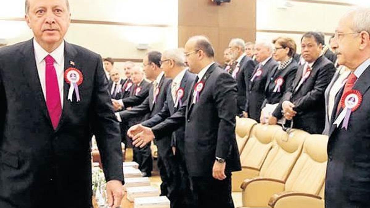 ‘Bizzat onun imzası var’