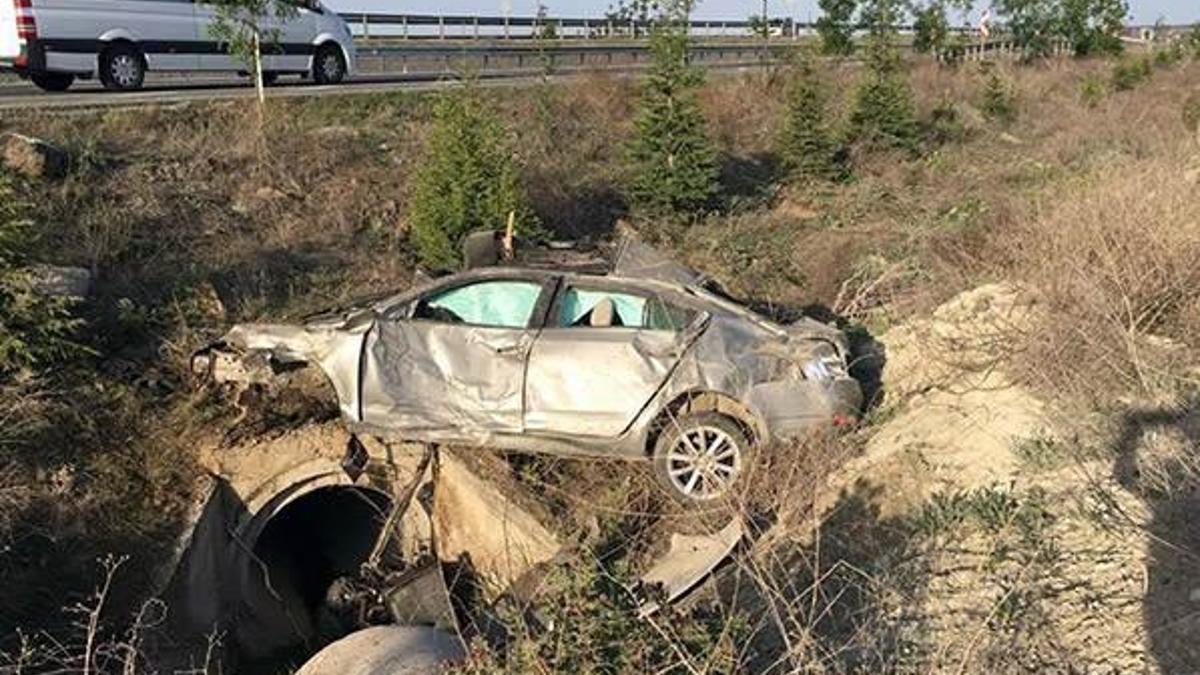 Terör şüphesiyle aranan araç kaza yaptı