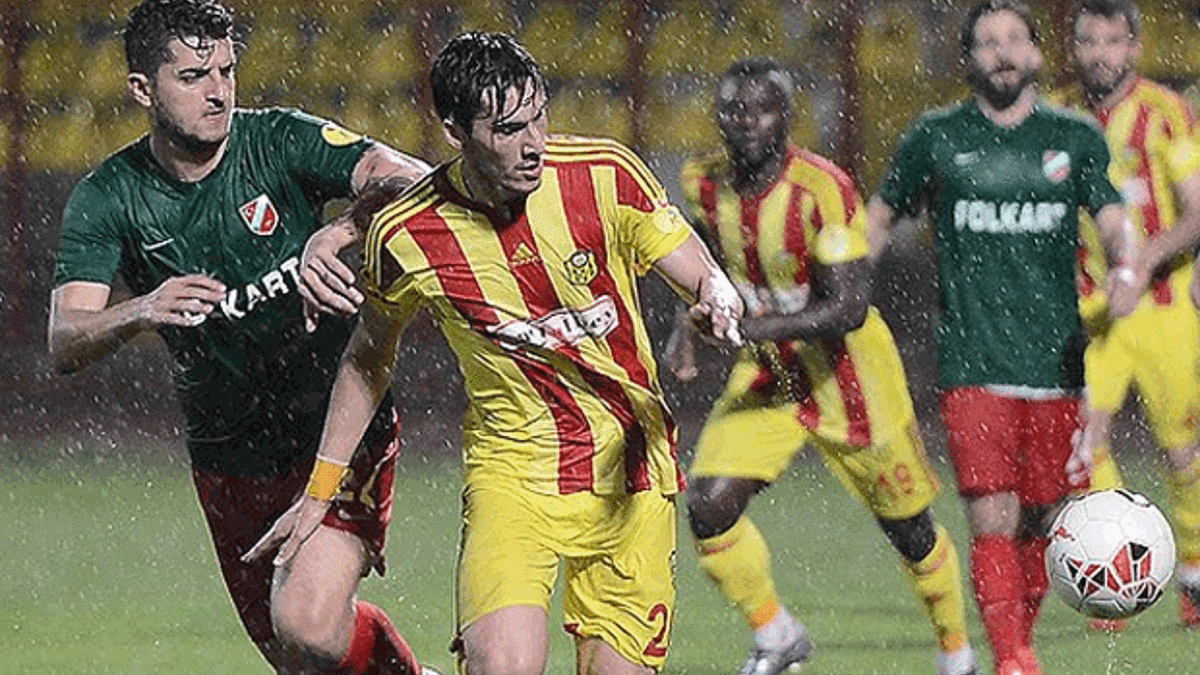 Karşıyaka PTT 1 Lig'e veda etti