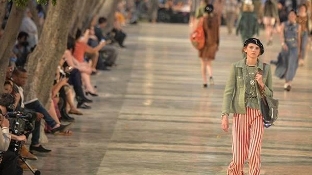 Yasak elmayı Chanel de tattı