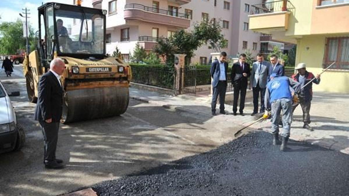 Başkan Tiryaki asfalt denetiminde