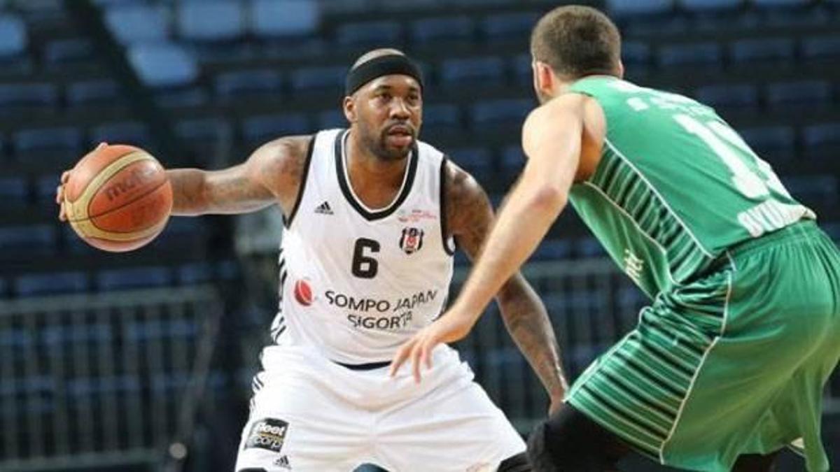 Beşiktaşlı oyuncuya 2 maç ceza!