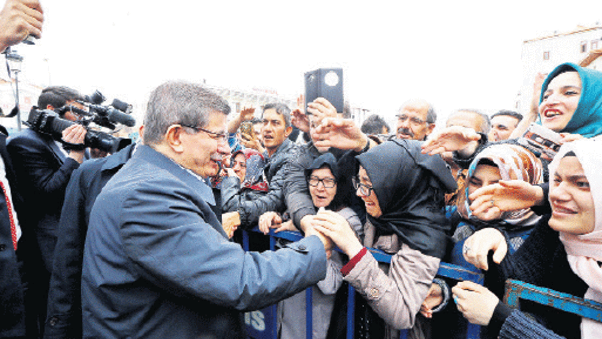 Konya bağrına bastı