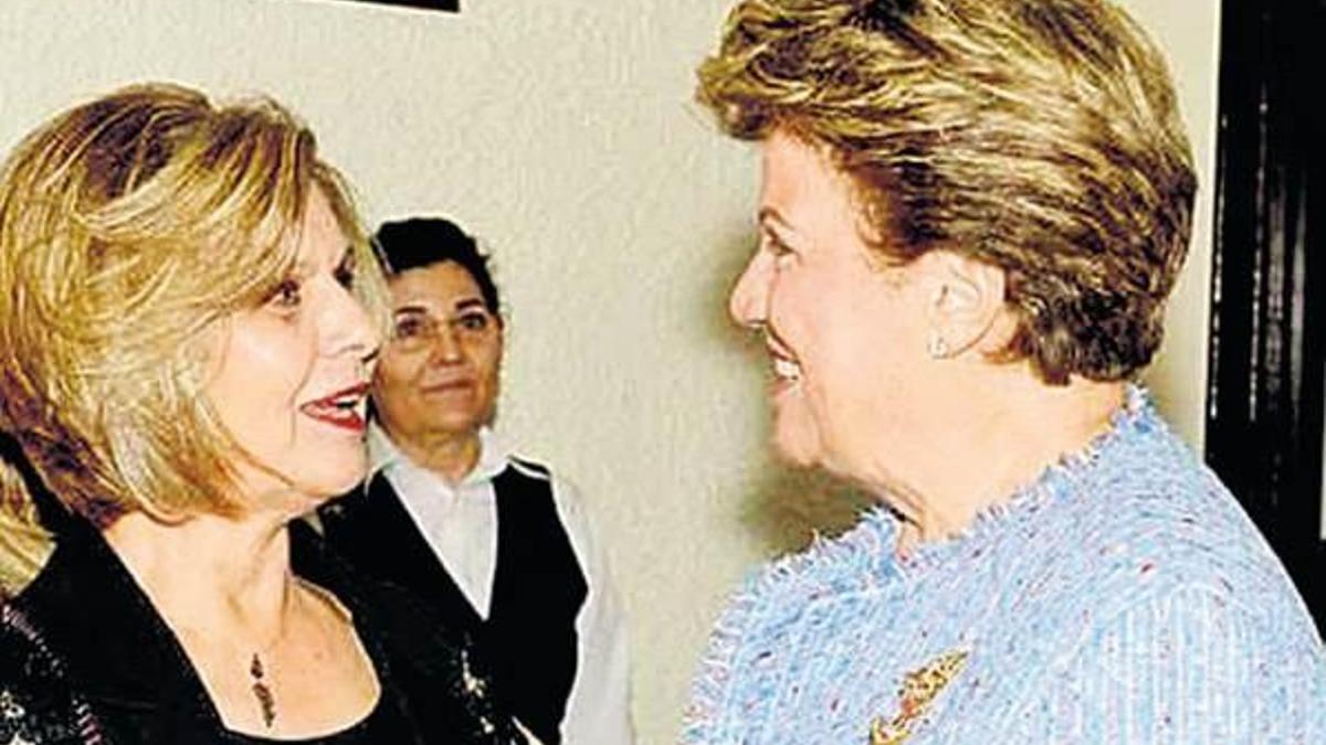 Kıbrıs’ta First lady’ler devrede