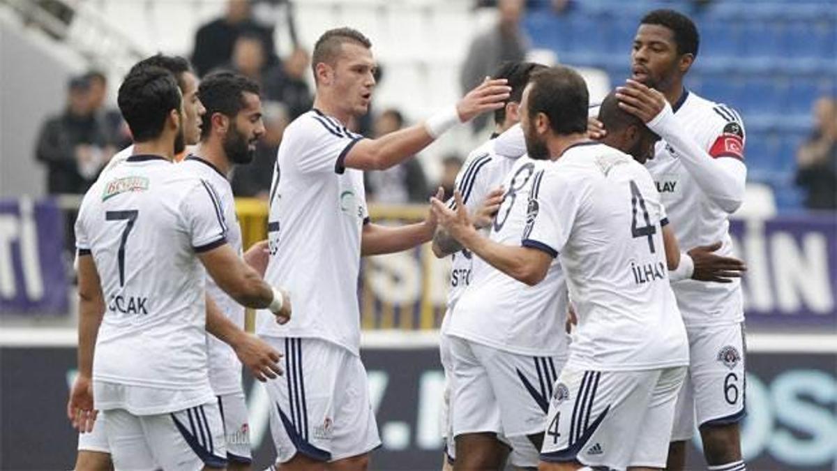 Kasımpaşa'da ayrılık fırtınası!