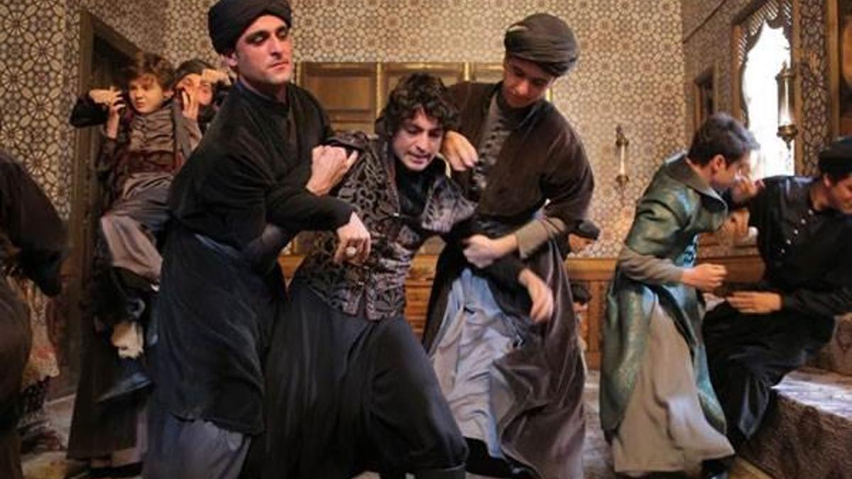 Muhteşem Yüzyıl 26. bölüm fragmanında kılıçlar çekiliyor!