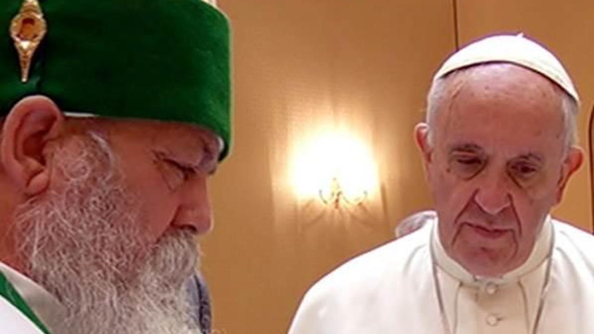 Papa Francesco, Bektaşi lideriyle görüştü