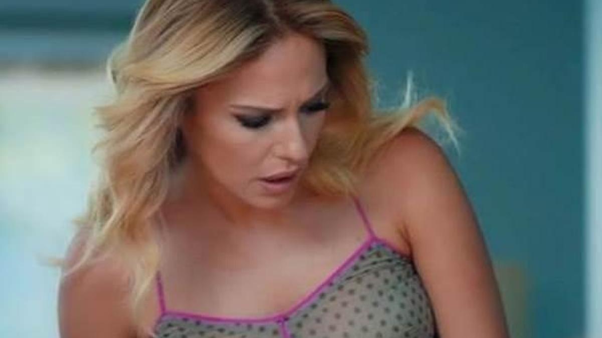 Sinem Öztürk Kimdir?