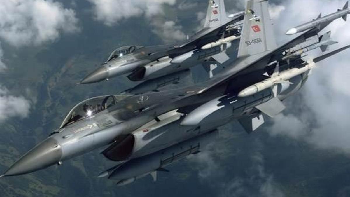 Diyarbakır'a 25 savaş uçağı daha gönderildi