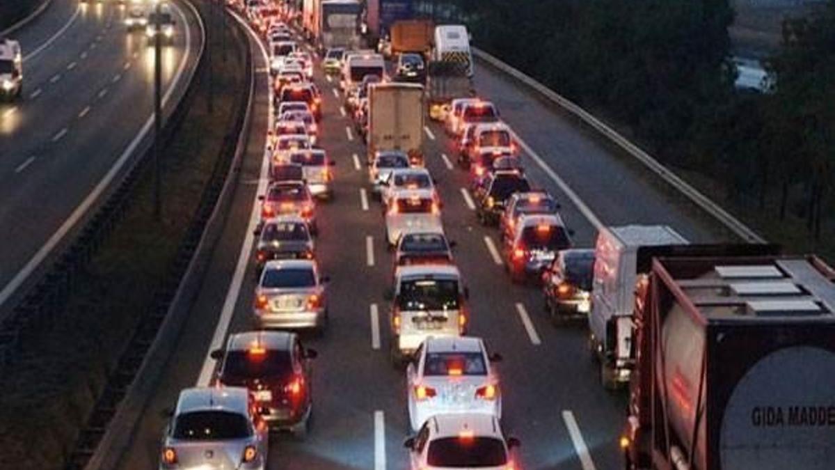 İstanbul'da bugün bu yollar trafiğe kapatılacak