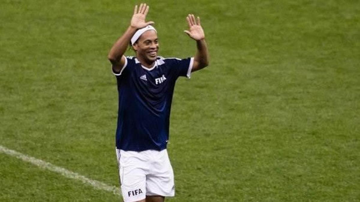 Ronaldinho 16 Temmuz'da sahada!