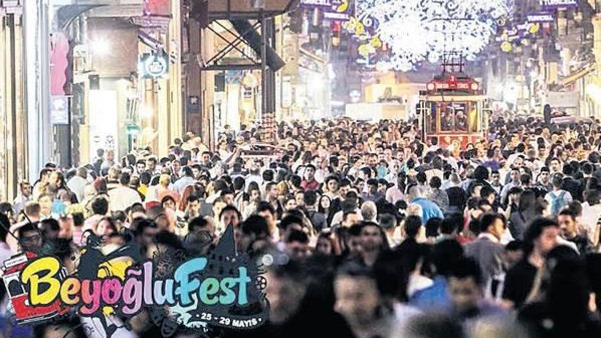 İstanbul şölene hazır