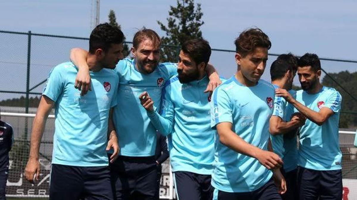 Milliler'den Beşiktaşlı futbolculara tebrik