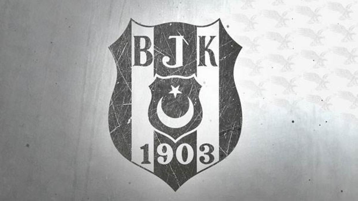 Beşiktaş'tan iki bomba birden!