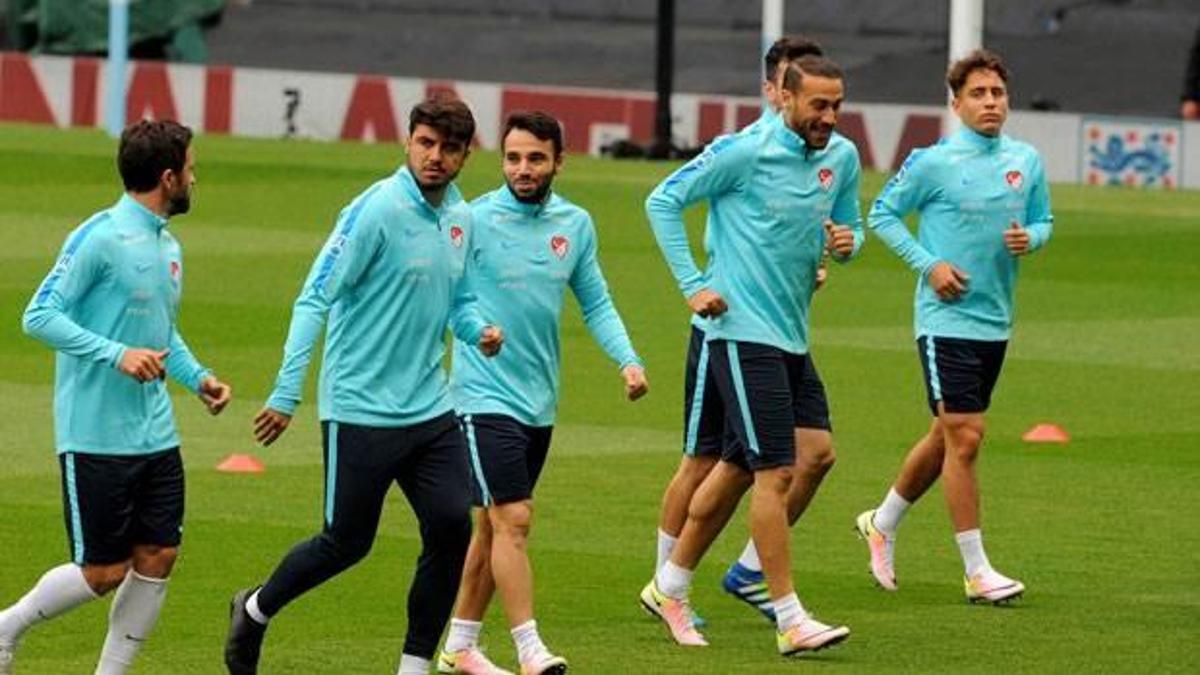 Milliler İngiltere maçına hazır!