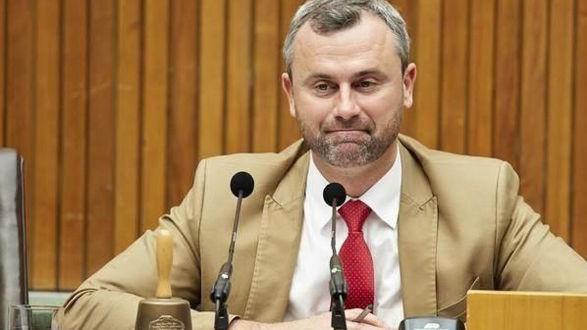 Avusturya'da aşırı sağcı Hofer, cumhurbaşkanı seçildi