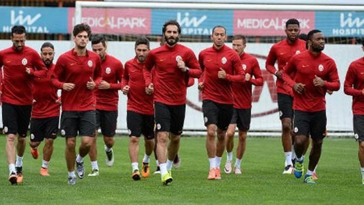 Cimbom açık peşinde