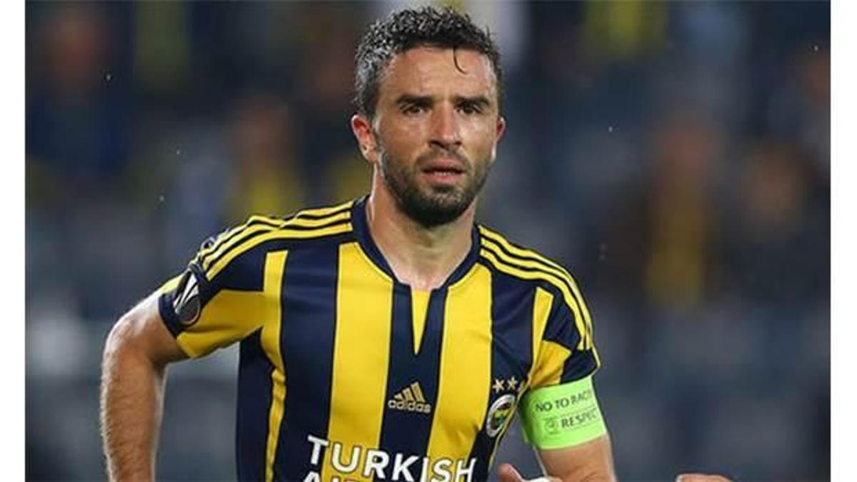 Gönüllerde hep Gökhan var
