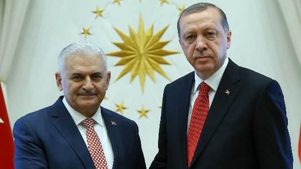 65. hükümette hangi bakan neden seçildi?