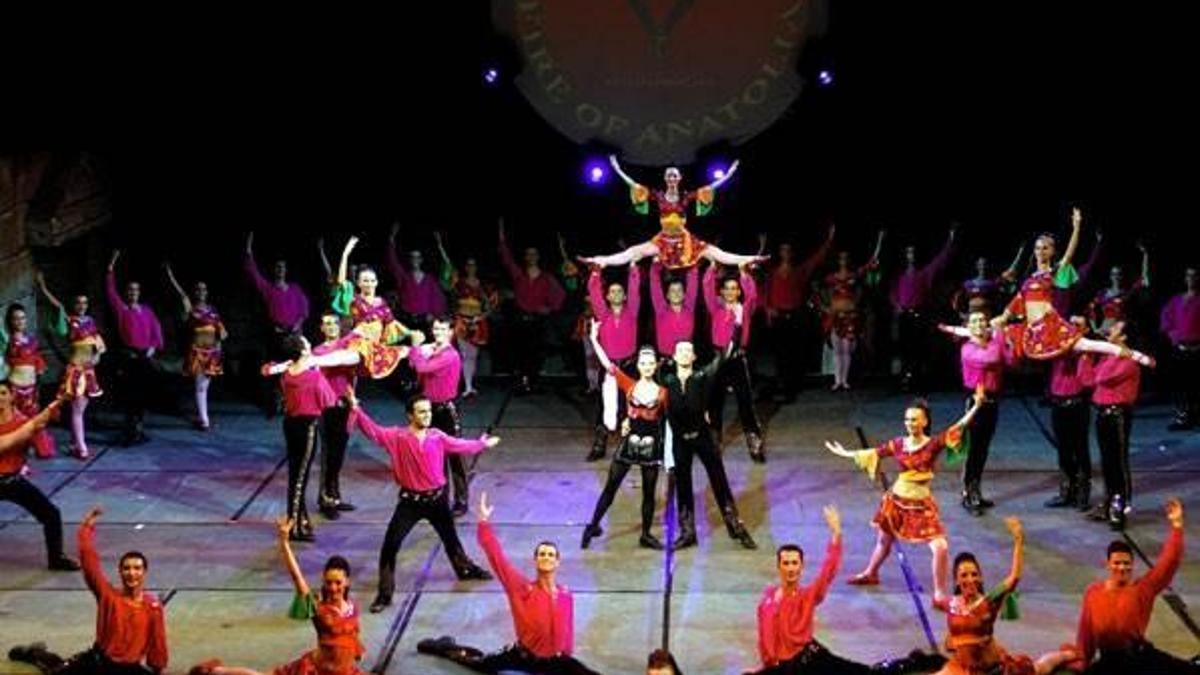 'Anadolu Ateşi'nden muhteşem performans