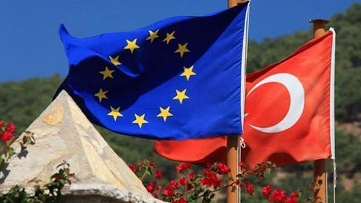 AB Komisyonu: Türkiye üzerine düşeni yapmalı