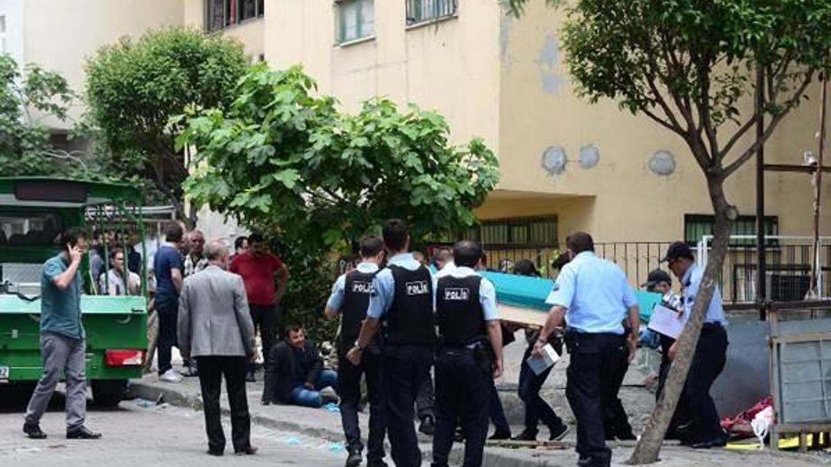 Yük asansöründe feci ölüm