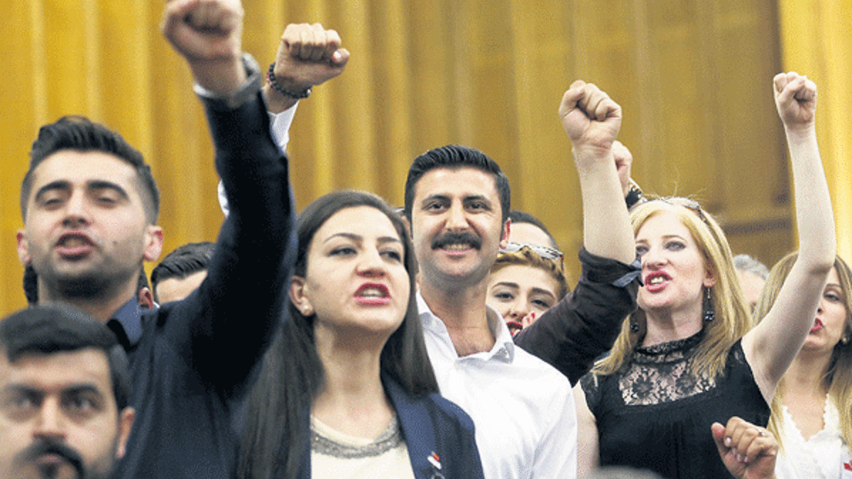 ‘Dokunma’nın iptali için AYM’ye başvuru