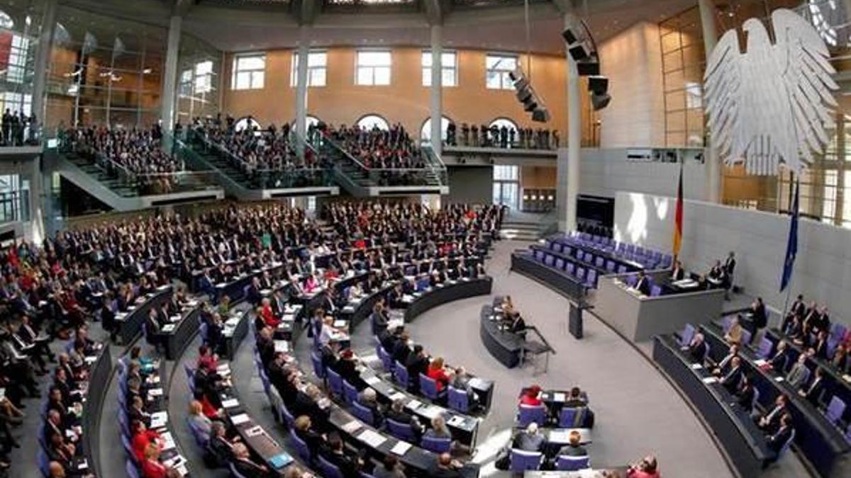 Soykırım tasarısı için görüşme başladı