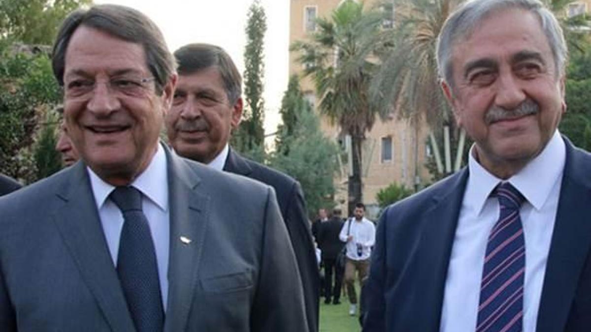 Kıbrıs’ta Akıncı ve Anastasiadis yeniden müzakere masasına oturacak