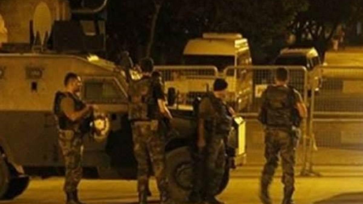 Van'da art arda 3 büyük patlama