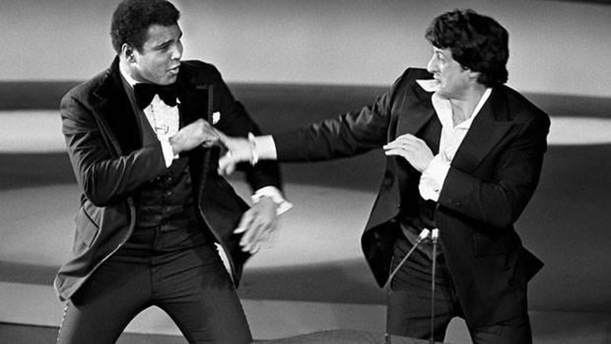 Dünya Muhammed Ali'ye ağlıyor