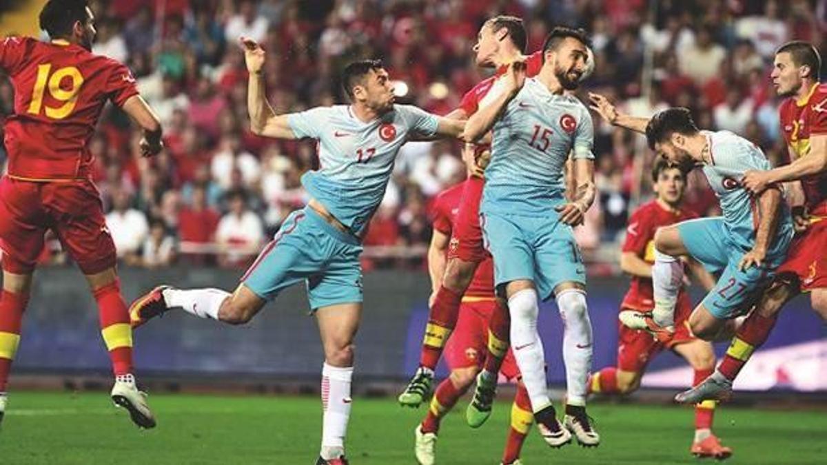 Eski futbolcular Milli Takım'ın şansını değerlendirdi