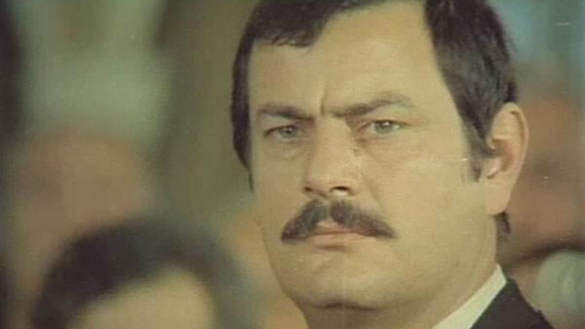 Tanju Gürsu kimdir?