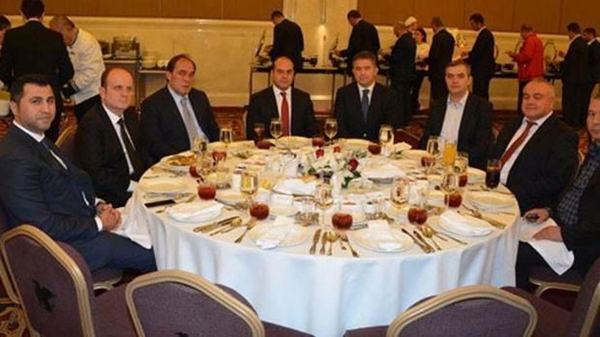 Demirören'den iftar yemeği!