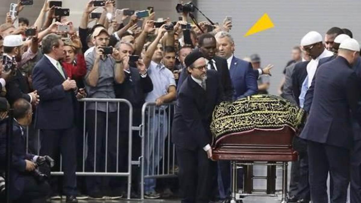 Muhammed Ali'nin tabutunu taşıyan tek Türk