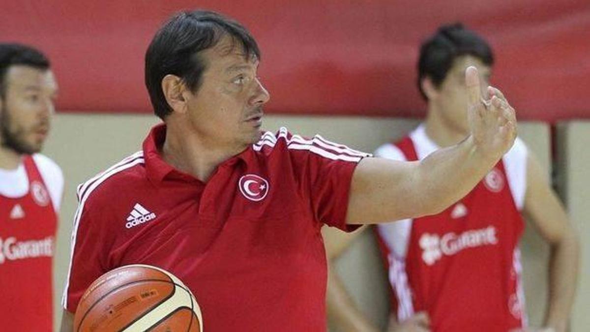 Ergin Ataman: Fransa'yı yenebileceğimizi düşünüyorum