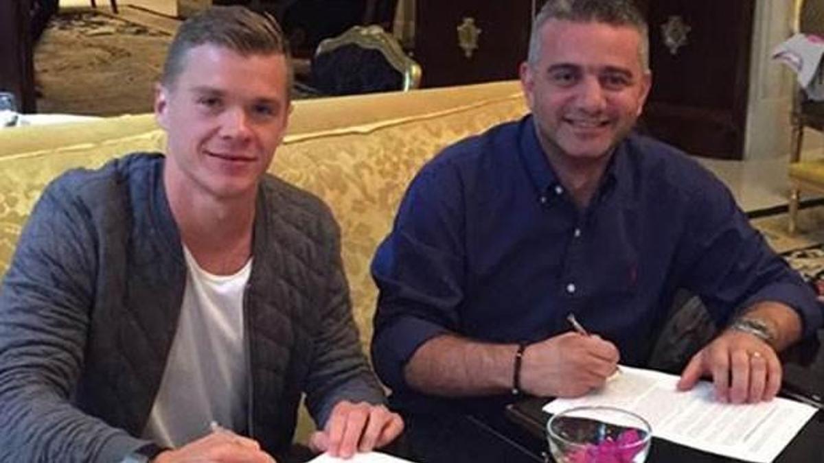 Samuel Holmen Medipol Başakşehir'de