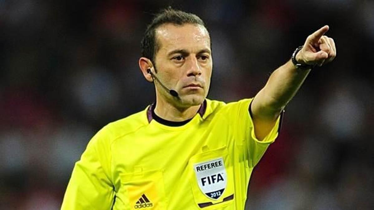 Cüneyt Çakır bugün sahnede