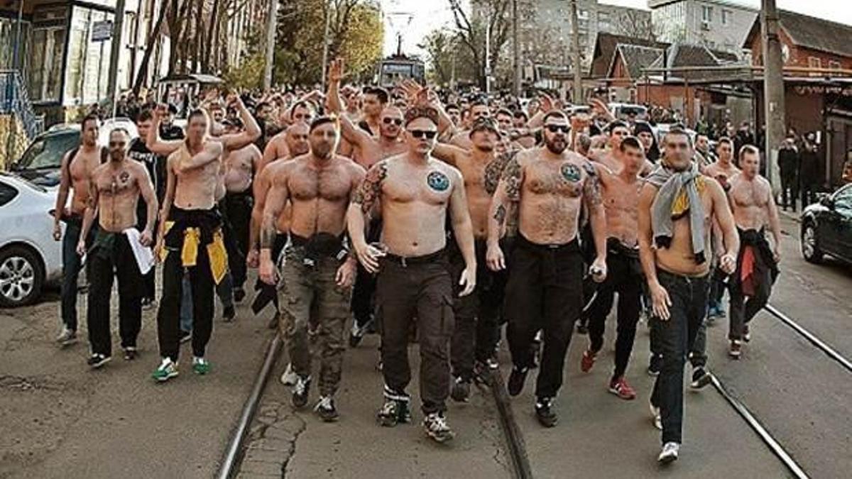 Rus holiganlar EURO 2016'ya böyle hazırlandı