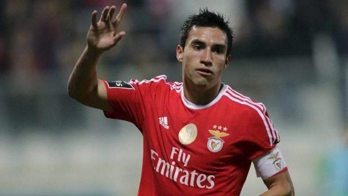 Atletico Madrid Nico Gaitan'ı transfer etti