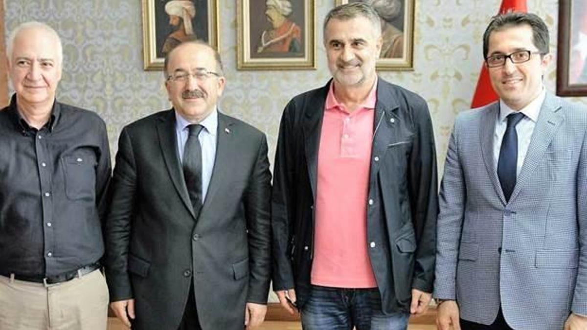 Şenol Güneş'ten anlamlı ziyaret