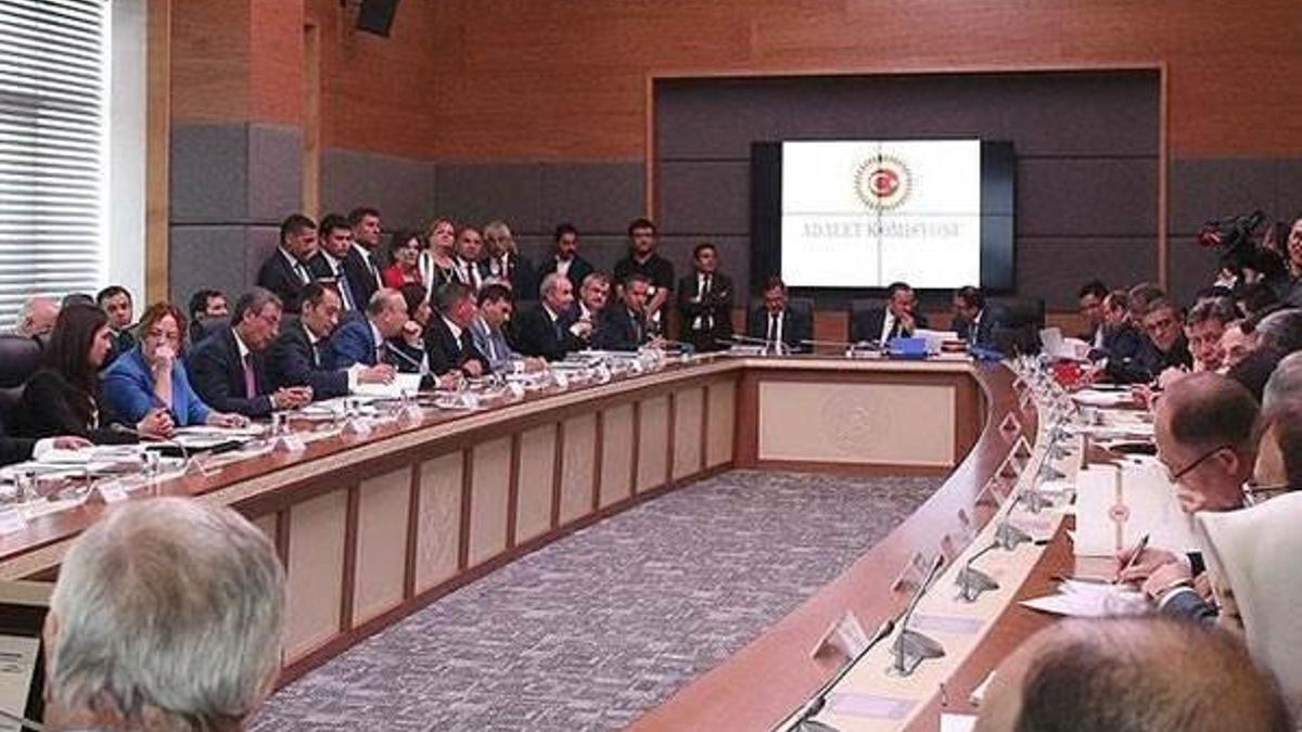Yüksek yargı değişikliğine ince rötuş