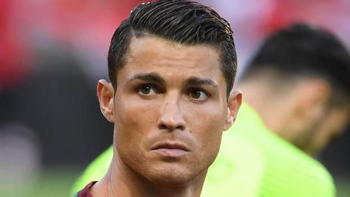 EURO 2016'da hayal kırılığı Cristiano Ronaldo!