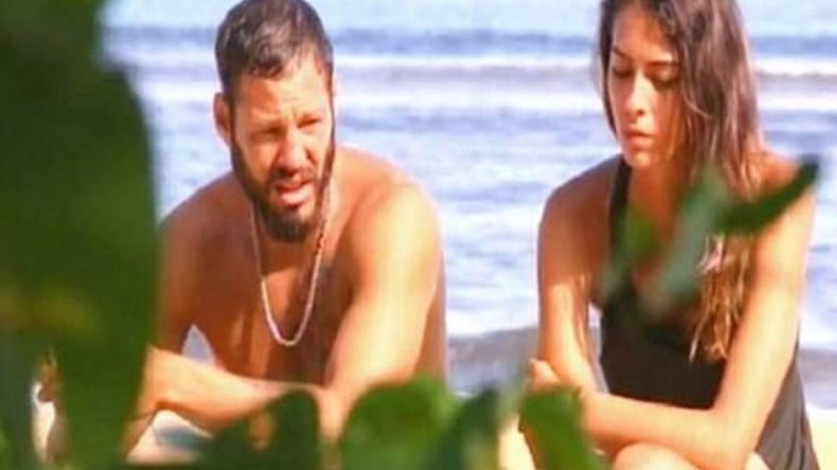 Survivor Ezgi canlı yayında patladı!