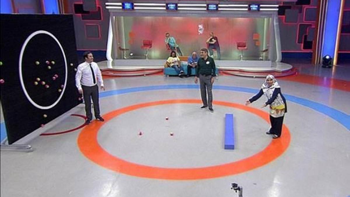 Ben Bilmem Eşim Bilir’in yeni sunucuları kimler oldu?